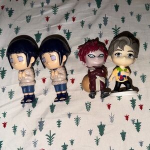 McDonald’s 2025 BTS toys x4 +1